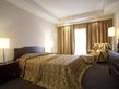 Ramada Plaza by Wyndham Thraki - Suite